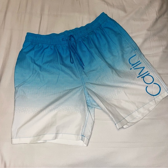 NWT Calvin Klein Men’s Bathing Suit Size Large - Picture 2 of 10